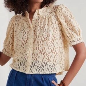 🎁🥂Like New Doen Cream Lace S/S Button Down Blouse- XXL